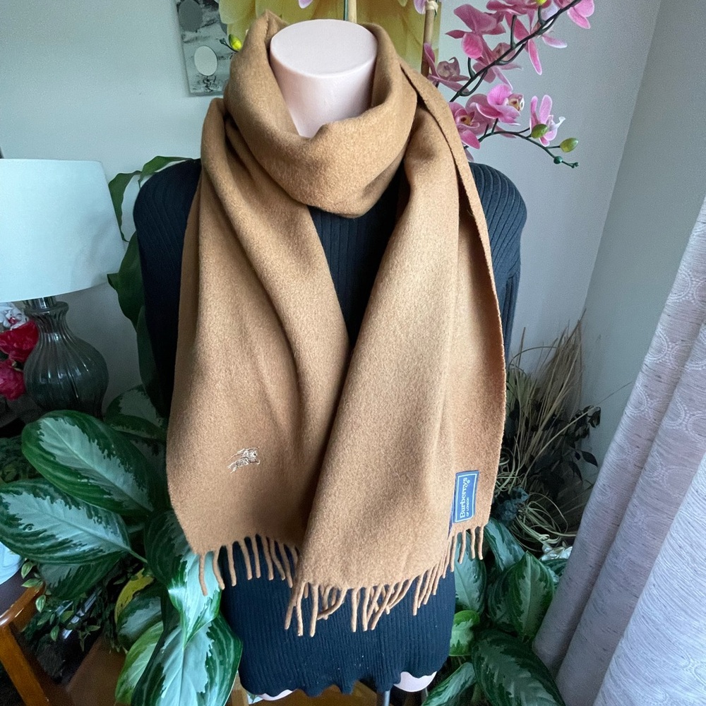 ๐๐Burberry London ๐ฏWool Neck Muffler.๐๐ - Picture 3 of 13